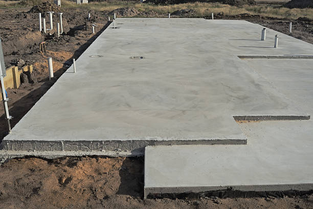 Best Concrete Walkway Installation  in Griffith, IN
